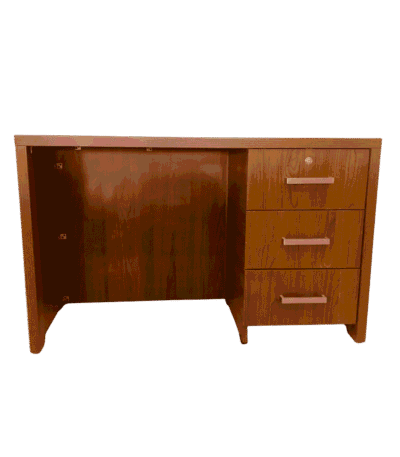 Prime Particle Board Table